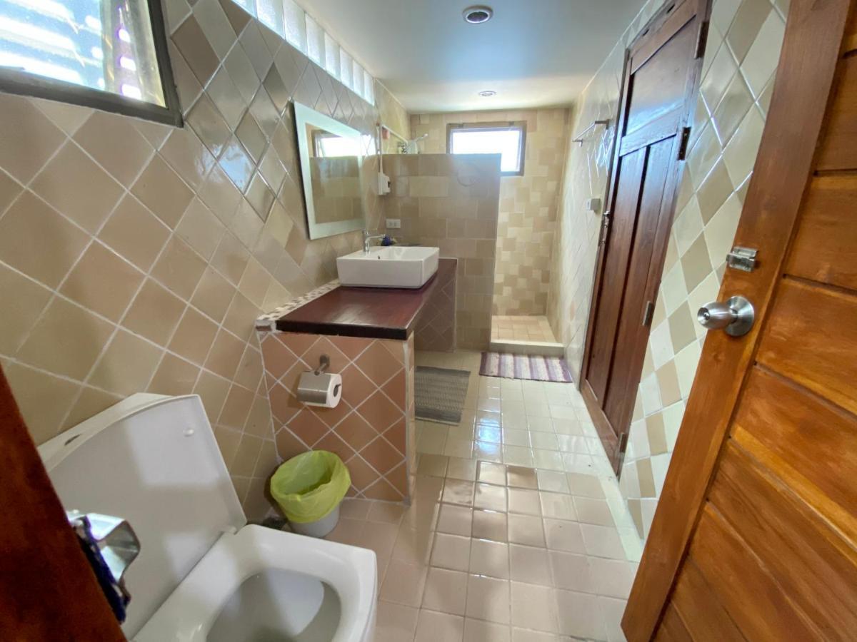 Tha Ma-O Bouteak Homestay - Self Check-In 람빵 외부 사진