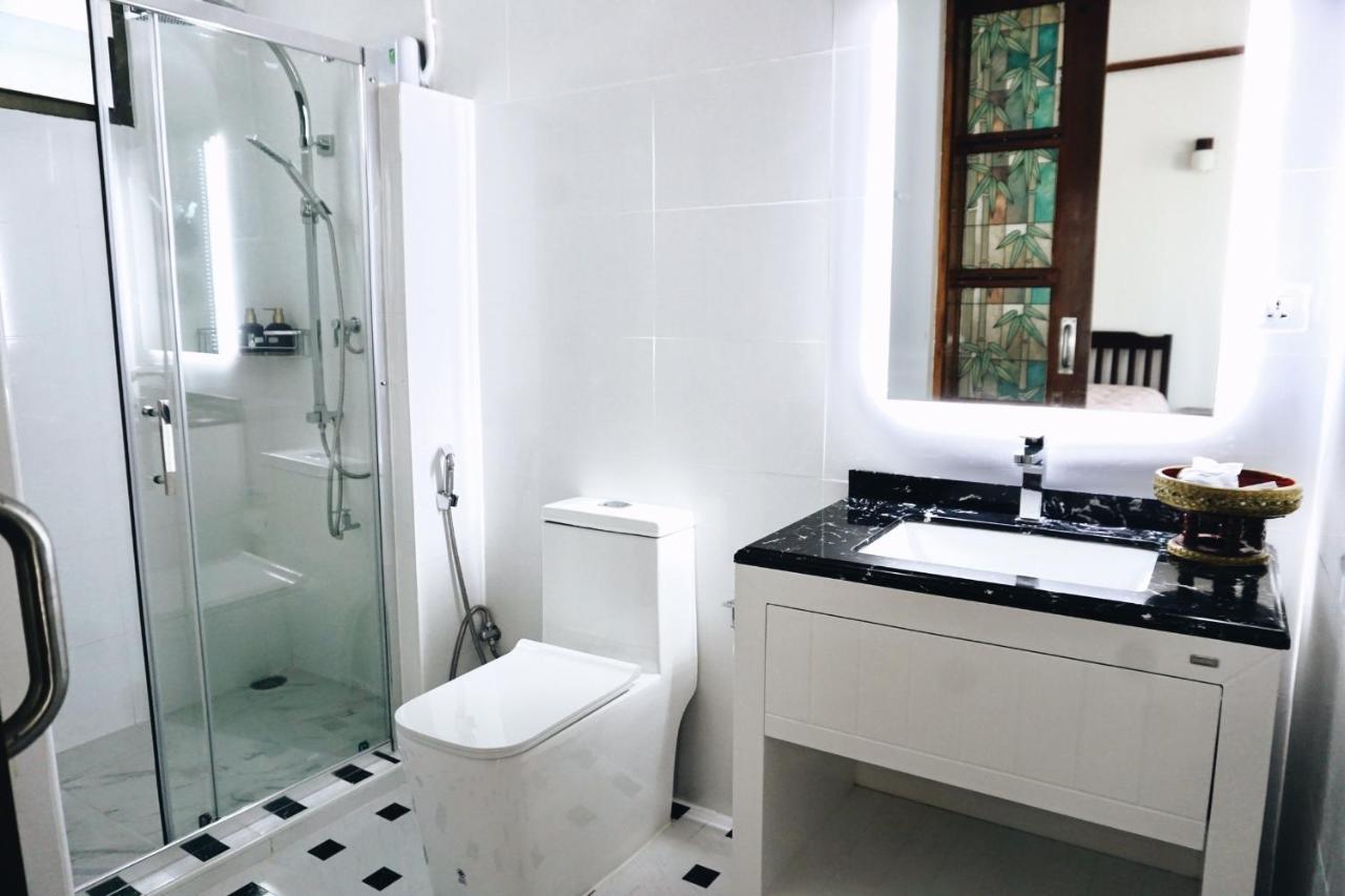 Tha Ma-O Bouteak Homestay - Self Check-In 람빵 외부 사진