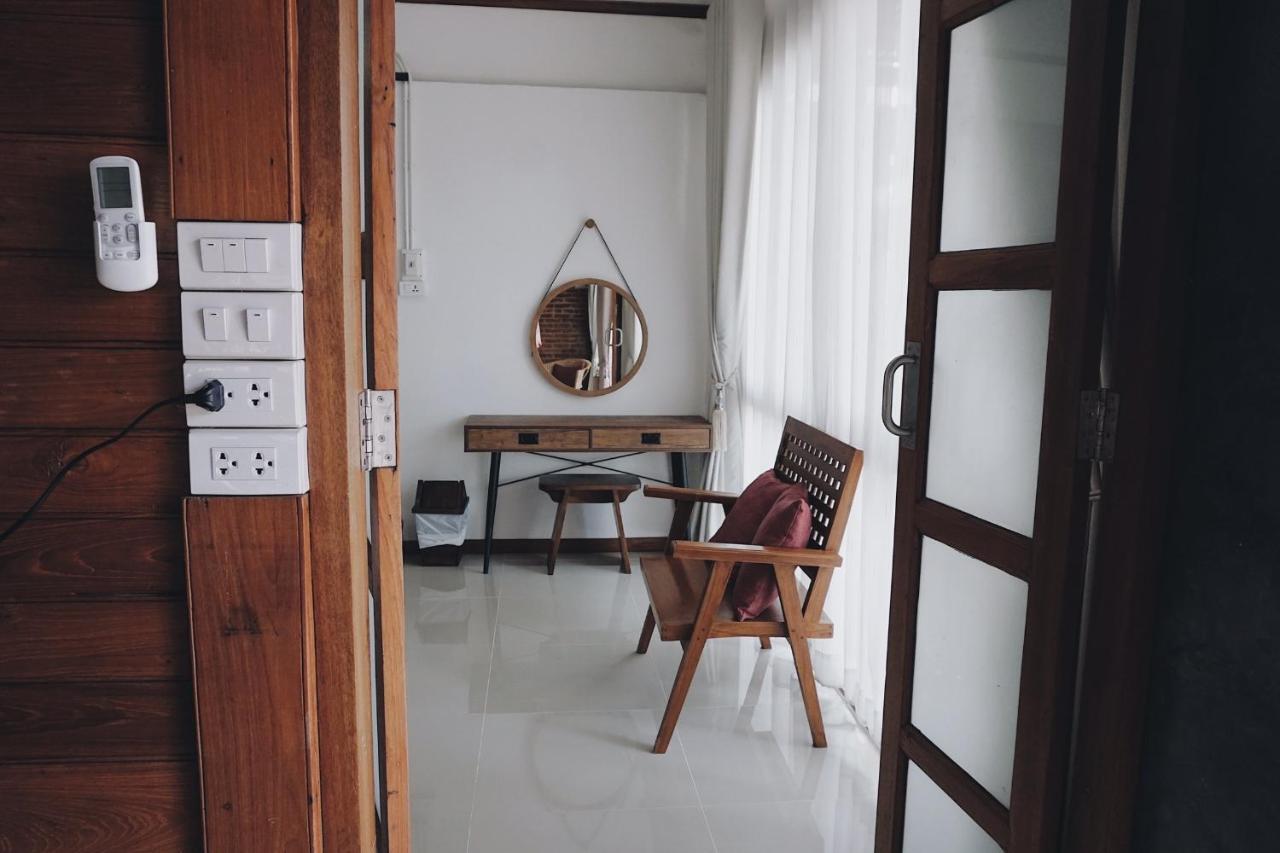 Tha Ma-O Bouteak Homestay - Self Check-In 람빵 외부 사진