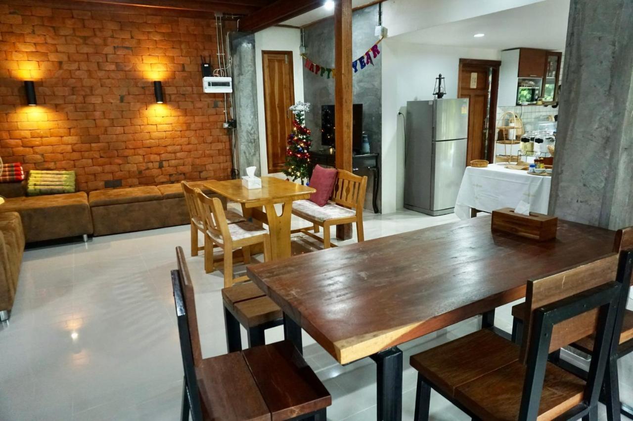 Tha Ma-O Bouteak Homestay - Self Check-In 람빵 외부 사진