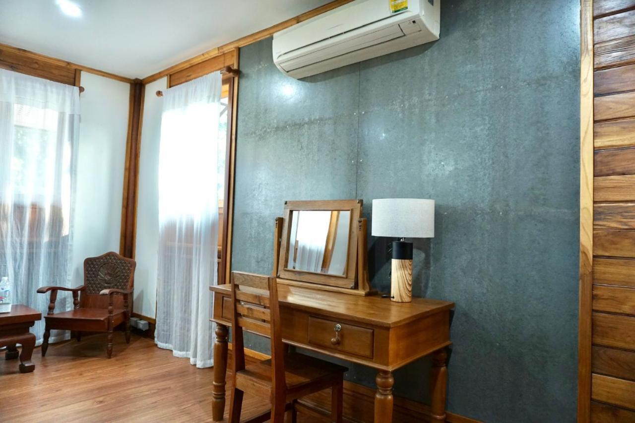 Tha Ma-O Bouteak Homestay - Self Check-In 람빵 외부 사진